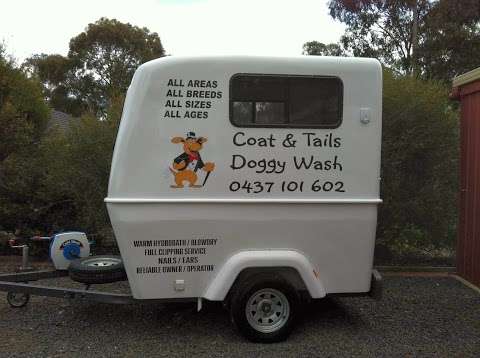 Photo: Coat & Tails Doggy Wash